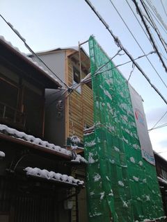 もちろん現場も雪.jpg
